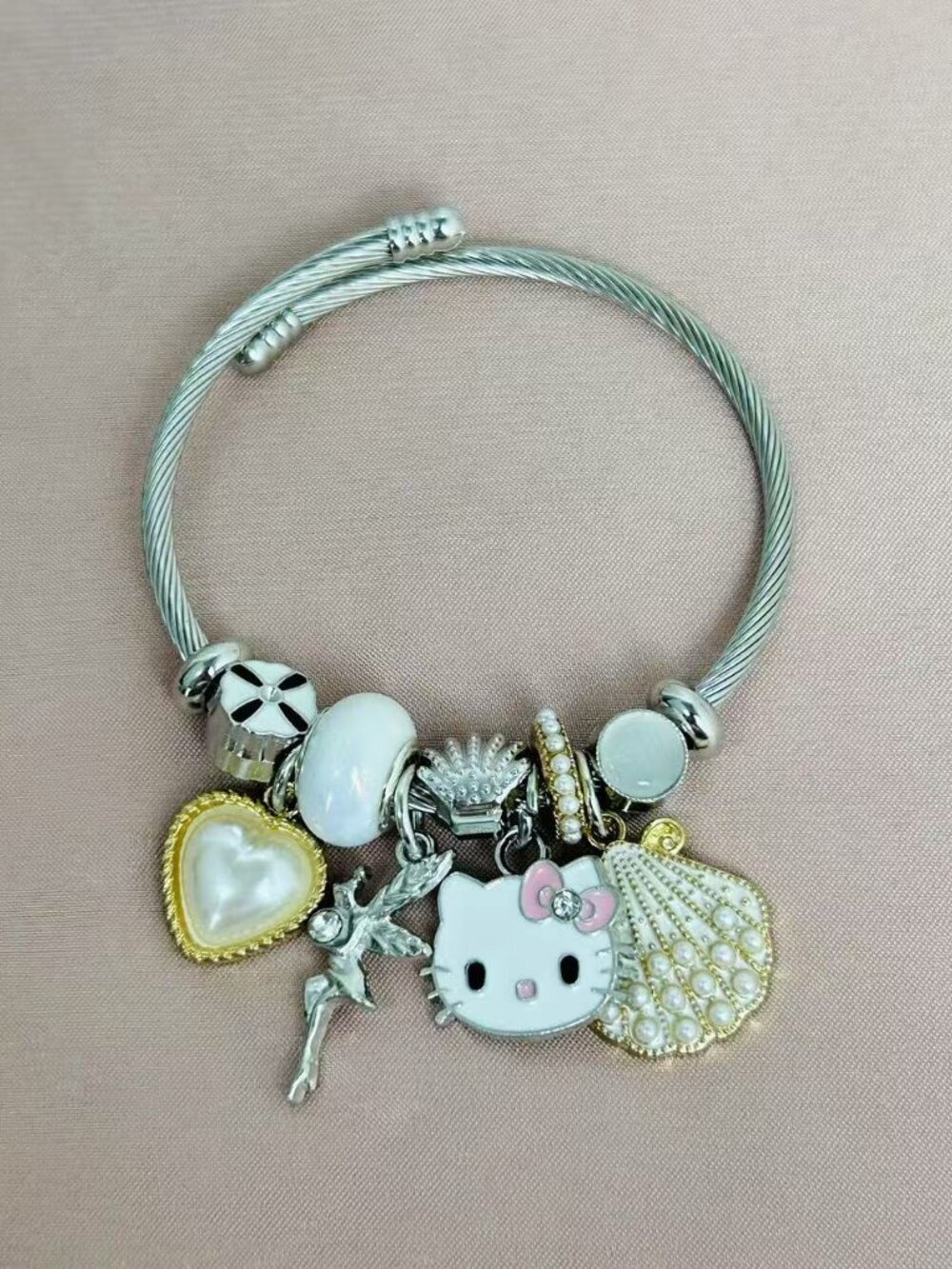 Red Hello Kitty Bracelet cute